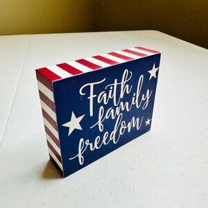 FAITH FAMILY FREEDOM patriotic decoration Fourth of July tiered tray America USA
